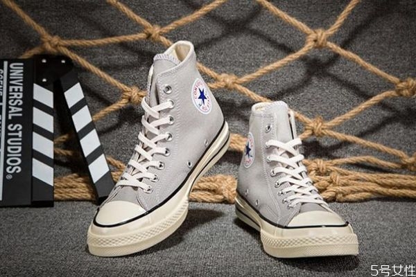 匡威1970s有幾種顏色 匡威1970s變色龍多少錢(qián) 匡威1970s有幾種顏色 匡威1970s變色龍多少錢(qián)