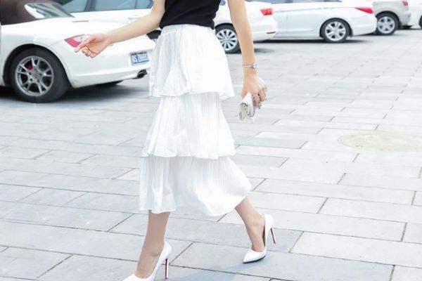 蛋糕裙適合什么身材人穿 適合蛋糕裙的身材有什么 蛋糕裙適合什么身材人穿 適合蛋糕裙的身材有什么