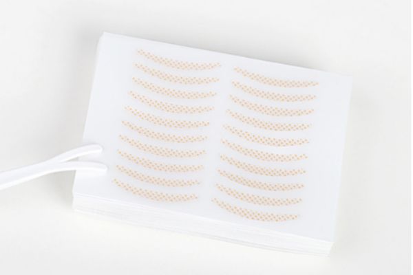 雙眼皮貼在化妝的哪個步驟使用 雙眼皮的化妝步驟