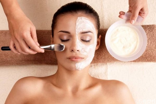 去角質要避開痘痘嗎 去角質需要避開痘痘嗎 去角質要避開痘痘嗎 去角質需要避開痘痘嗎