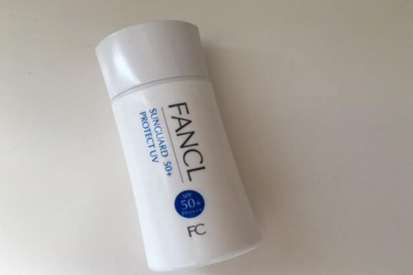 油性皮膚怎么選擇防曬霜 油性皮膚選擇防曬霜的方法 油性皮膚怎么選擇防曬霜 油性皮膚選擇防曬霜的方法