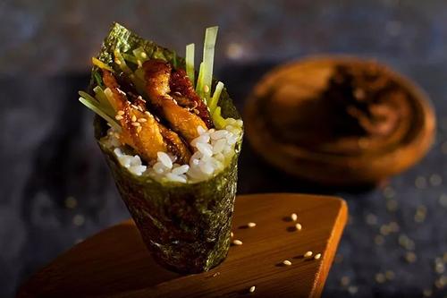 鰻魚手卷怎么做好吃 鰻魚手卷的做法 鰻魚手卷怎么做好吃 鰻魚手卷的做法