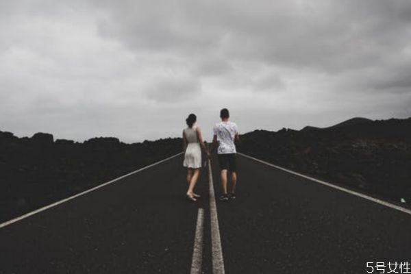 老婆出軌男人聰明做法 妻子出軌丈夫的聰明做法 老婆出軌男人聰明做法 妻子出軌丈夫的聰明做法