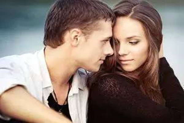 不說話但眼神對(duì)視是什么意思 不說話但眼神對(duì)視是曖昧嗎 不說話但眼神對(duì)視是什么意思 不說話但眼神對(duì)視是曖昧嗎