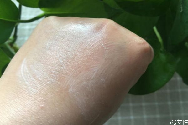 植美芬肌膚平滑修復(fù)霜怎么用 植美芬肌膚平滑修復(fù)霜用法 植美芬肌膚平滑修復(fù)霜怎么用 植美芬肌膚平滑修復(fù)霜用法