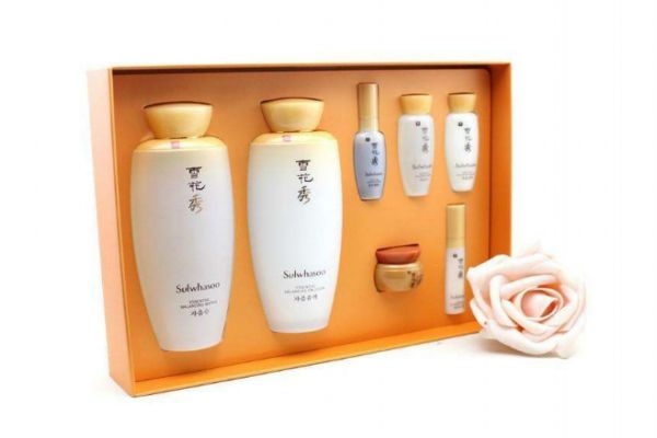 雪花秀滋陰和人參區(qū)別 雪花秀滋陰和人參不同 雪花秀滋陰和人參區(qū)別 雪花秀滋陰和人參不同