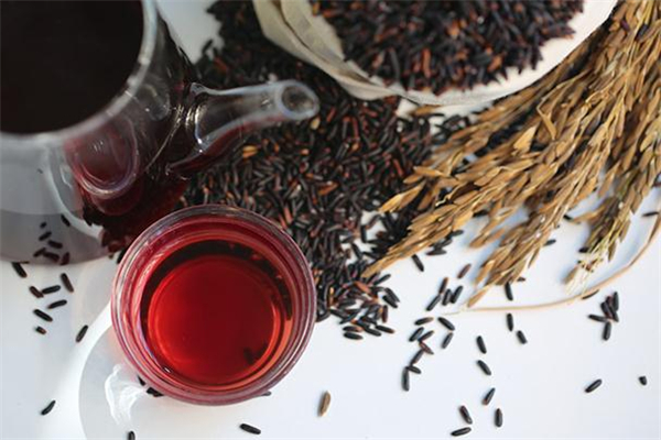 黑糯茶多少錢一盒 黑糯茶和丁香茶哪個好 黑糯茶多少錢一盒 黑糯茶和丁香茶哪個好