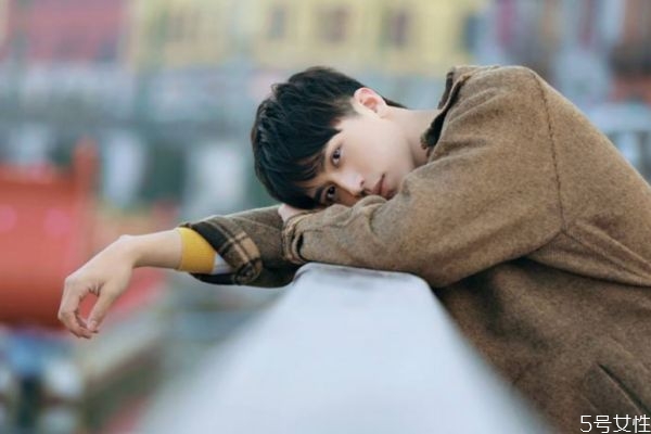 異國戀怎么聯(lián)系 異國戀的聯(lián)系方法 異國戀怎么聯(lián)系 異國戀的聯(lián)系方法