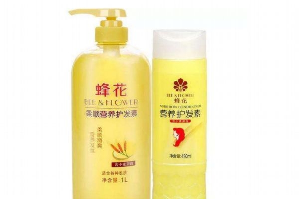 用發(fā)膜還用護(hù)發(fā)素嗎 護(hù)發(fā)素發(fā)膜順序 用發(fā)膜還用護(hù)發(fā)素嗎 護(hù)發(fā)素發(fā)膜順序