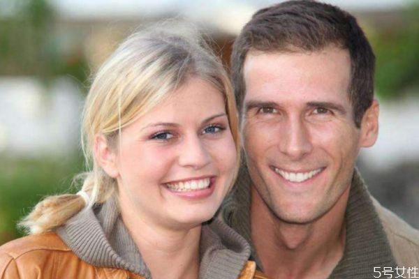 相親時(shí)初次見面說什么 相親時(shí)初次見面聊什么 相親時(shí)初次見面說什么 相親時(shí)初次見面聊什么