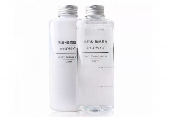 水乳過期還能用嗎 水乳過期了有何妙用 水乳過期還能用嗎 水乳過期了有何妙用