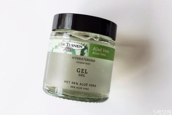 擦蘆薈膠為什么會脫皮 擦蘆薈膠脫皮的原因 擦蘆薈膠為什么會脫皮 擦蘆薈膠脫皮的原因