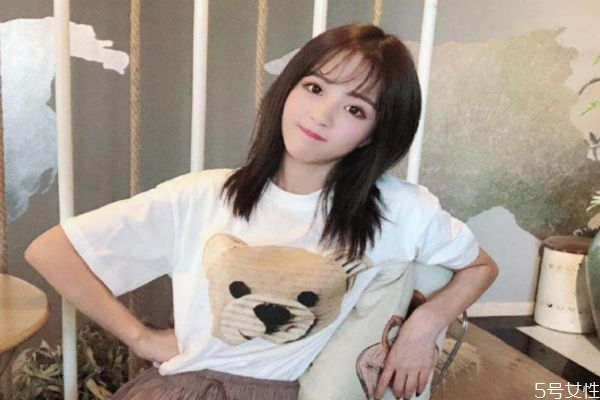 面部嚴(yán)重缺水怎么辦 給皮膚補(bǔ)水的最快的方法 面部嚴(yán)重缺水怎么辦 給皮膚補(bǔ)水的最快的方法