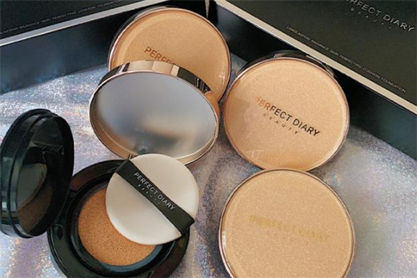 完美日記牛奶肌氣墊價格 完美日記牛奶肌氣墊保質(zhì)期 完美日記牛奶肌氣墊價格 完美日記牛奶肌氣墊保質(zhì)期