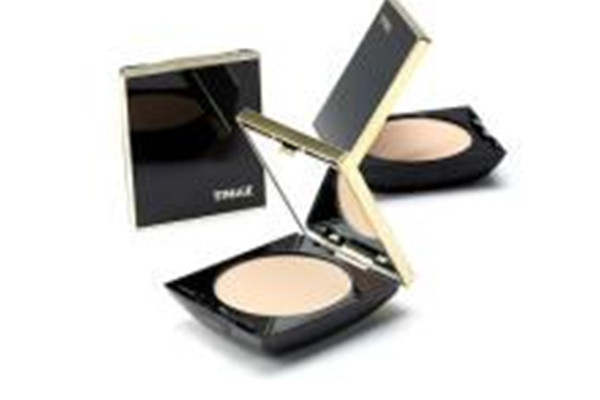 彩棠青春煥澤雪漾粉餅怎么樣 彩棠青春煥澤雪漾粉餅質(zhì)地如何 彩棠青春煥澤雪漾粉餅怎么樣 彩棠青春煥澤雪漾粉餅質(zhì)地如何