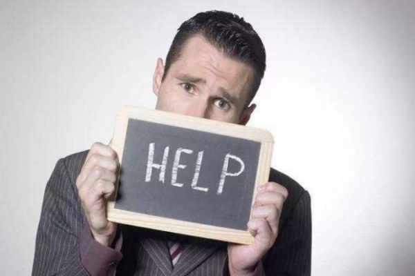 老公工作忙應(yīng)該抱怨嗎 老公工作忙怎么辦 老公工作忙應(yīng)該抱怨嗎 老公工作忙怎么辦