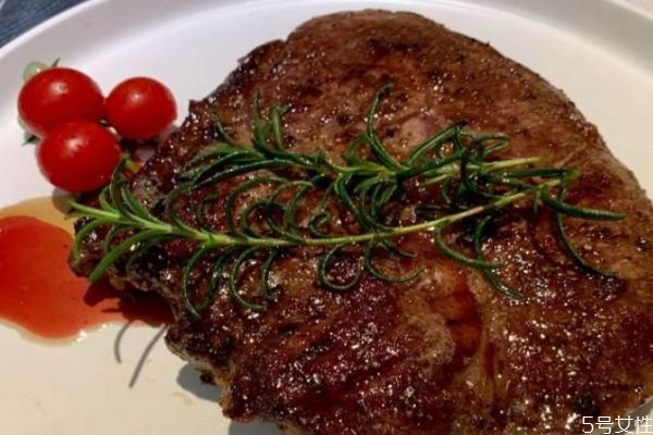在家怎么自己煎牛排 自己煎牛排的方法 在家怎么自己煎牛排 自己煎牛排的方法
