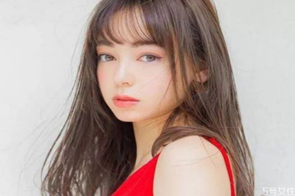 染頭發(fā)要多久時(shí)間 染頭發(fā)要幾個(gè)小時(shí) 染頭發(fā)要多久時(shí)間 染頭發(fā)要幾個(gè)小時(shí)