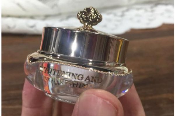 貴婦膏可以代替面霜嗎 面霜可以用貴婦膏代替嗎 貴婦膏可以代替面霜嗎 面霜可以用貴婦膏代替嗎