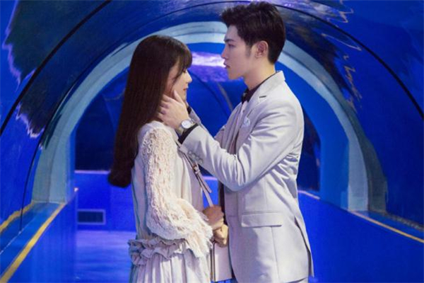 游樂(lè)場(chǎng)約會(huì)玩什么項(xiàng)目好 游樂(lè)場(chǎng)約會(huì)需要注意什么