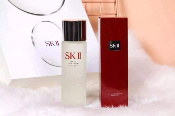 青春露和神仙水是一樣的嗎 青春露是神仙水嗎 青春露和神仙水是一樣的嗎 青春露是神仙水嗎