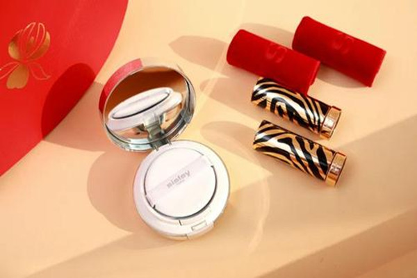 希思黎追光氣墊自然嗎 希思黎追光氣墊好用嗎 希思黎追光氣墊自然嗎 希思黎追光氣墊好用嗎