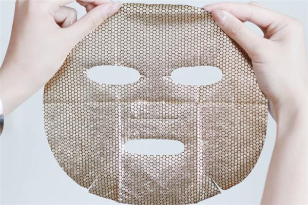 韓束金剛俠面膜敷完要洗臉嗎 韓束金剛俠面膜幾天用一次 韓束金剛俠面膜敷完要洗臉嗎 韓束金剛俠面膜幾天用一次