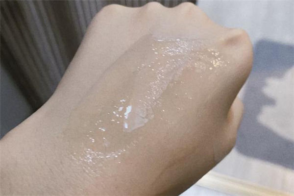 蝶芙蘭銀胖子多少錢 蝶芙蘭銀胖子是不是正規(guī)產(chǎn)品 蝶芙蘭銀胖子多少錢 蝶芙蘭銀胖子是不是正規(guī)產(chǎn)品