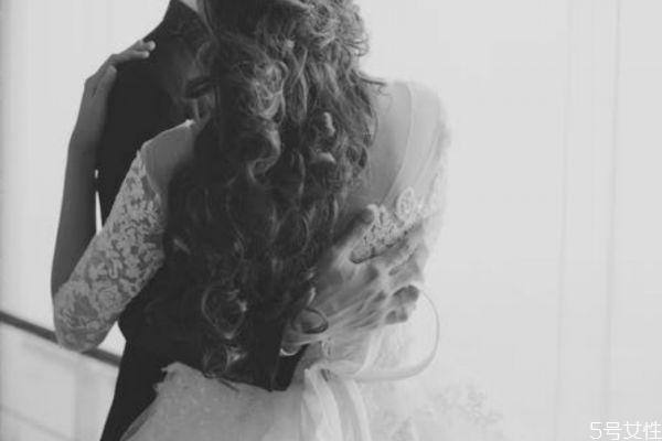 如何挽回精神出軌的老公 精神出軌是什么意思 如何挽回精神出軌的老公 精神出軌是什么意思