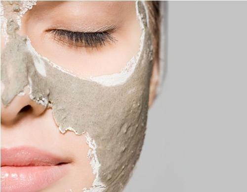 泥膜可以用手敷嗎 泥膜薄敷好還是厚敷好 泥膜可以用手敷嗎 泥膜薄敷好還是厚敷好