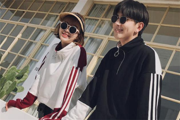 女朋友劈腿后想復(fù)合怎么辦 女朋友劈腿后復(fù)合還能幸福嗎 女朋友劈腿后想復(fù)合怎么辦 女朋友劈腿后復(fù)合還能幸福嗎