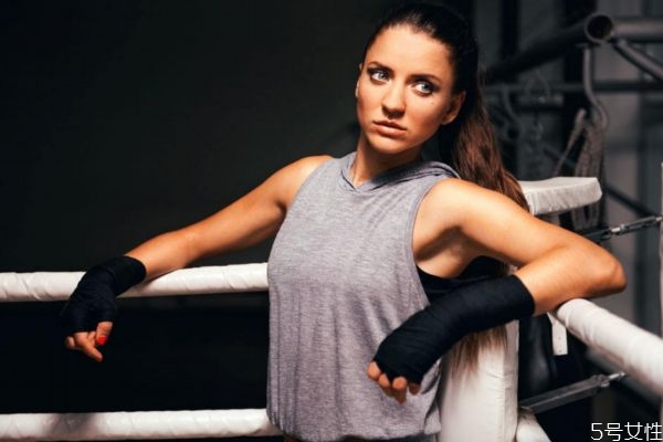 經(jīng)期可以運動健身嗎 運動健身可以在經(jīng)期嗎 經(jīng)期可以運動健身嗎 運動健身可以在經(jīng)期嗎