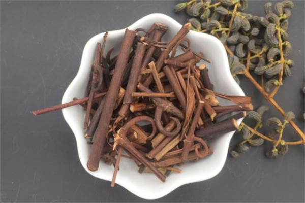 鉤藤茶是什么 鉤藤茶的功效與作用 鉤藤茶是什么 鉤藤茶的功效與作用