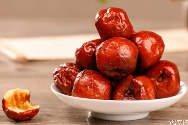 脆冬棗怎么做的 脆冬棗的做法是什么 脆冬棗怎么做的 脆冬棗的做法是什么
