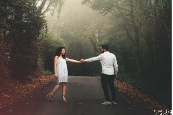 復(fù)婚后再離婚的多嗎 復(fù)婚后的夫妻能幸福嗎 復(fù)婚后再離婚的多嗎 復(fù)婚后的夫妻能幸福嗎