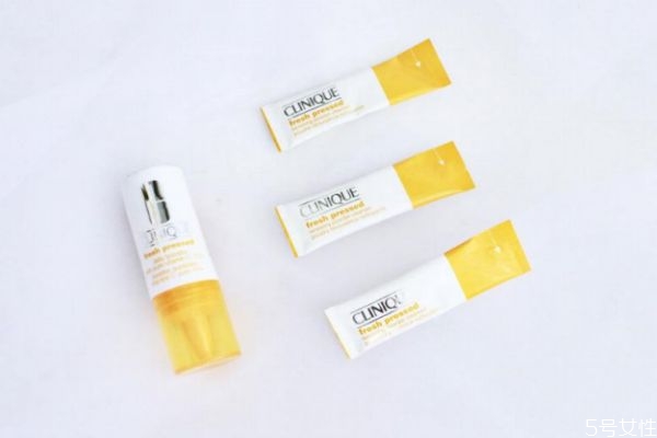 抗氧化護(hù)膚品適合什么年齡 什么年齡適合抗氧化護(hù)膚品 抗氧化護(hù)膚品適合什么年齡 什么年齡適合抗氧化護(hù)膚品