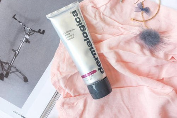 德美樂嘉急救面膜好用嗎 德美樂嘉急救面膜效果如何 德美樂嘉急救面膜好用嗎 德美樂嘉急救面膜效果如何