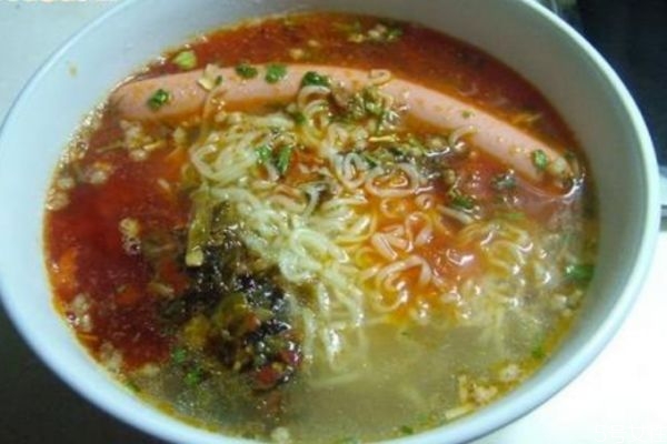 吃泡面會長胖嗎 泡面的熱量高嗎 吃泡面會長胖嗎 泡面的熱量高嗎