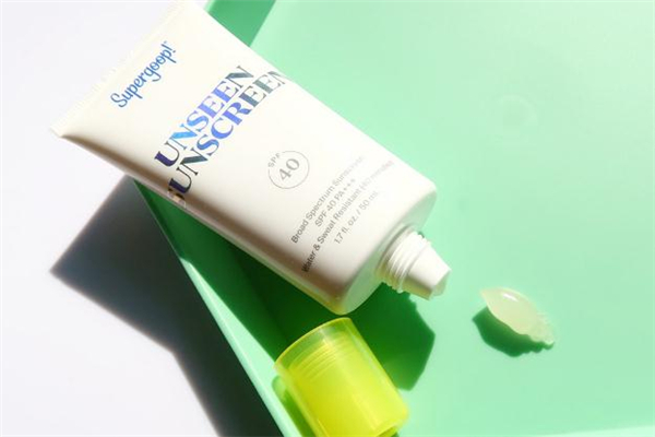 supergoop防曬霜價(jià)格 supergoop防曬霜孕婦能用嗎 supergoop防曬霜價(jià)格 supergoop防曬霜孕婦能用嗎