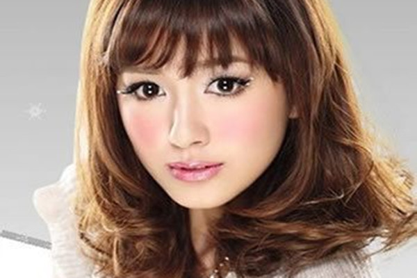 梨花卷適合什么臉型 梨花卷怎么打理 梨花卷適合什么臉型 梨花卷怎么打理