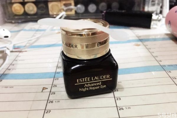 晚上護膚品和白天區(qū)別 晚上護膚品和白天的不同