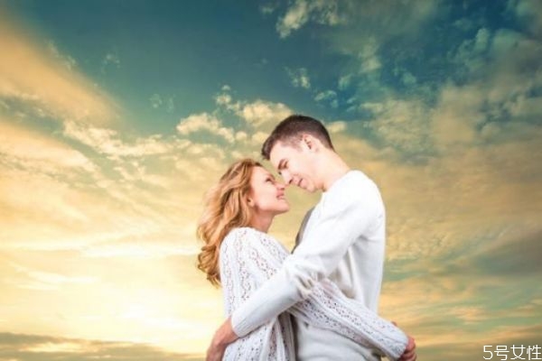 離婚后一年男人的心理 離婚了對孩子最好方法 離婚后一年男人的心理 離婚了對孩子最好方法