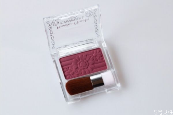 canmake梅子色腮紅介紹 canmake梅子色腮紅使用心得 canmake梅子色腮紅介紹 canmake梅子色腮紅使用心得