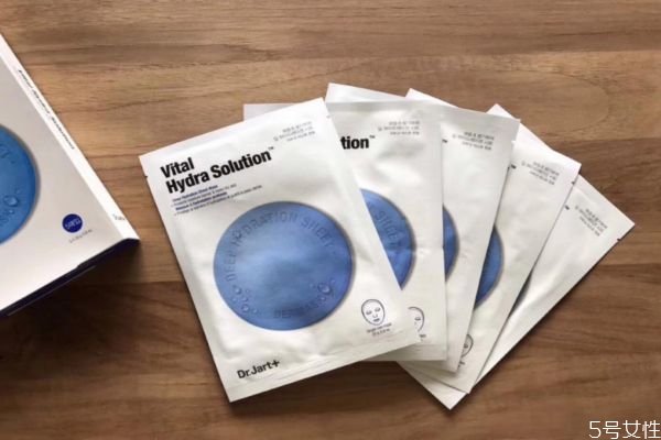 補水面膜可以收縮毛孔嗎 補水面膜有收縮毛孔的功效嗎 補水面膜可以收縮毛孔嗎 補水面膜有收縮毛孔的功效嗎