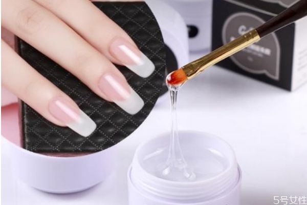 甲油膠沒(méi)有烤燈怎么辦 甲油膠沒(méi)有烤燈怎么干 甲油膠沒(méi)有烤燈怎么辦 甲油膠沒(méi)有烤燈怎么干