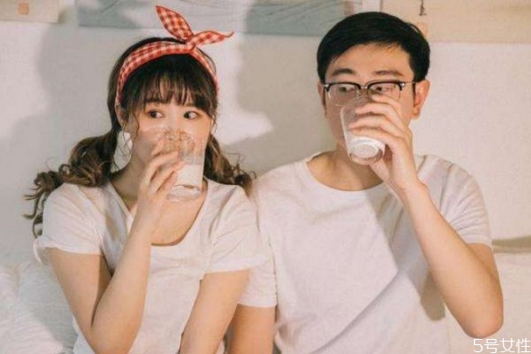 天生一對(duì)的星座情侶 哪些星座天生一對(duì) 天生一對(duì)的星座情侶 哪些星座天生一對(duì)