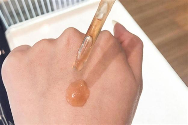 修麗可紫米精華白天能用嗎 修麗可紫米精華什么時(shí)候用 修麗可紫米精華白天能用嗎 修麗可紫米精華什么時(shí)候用