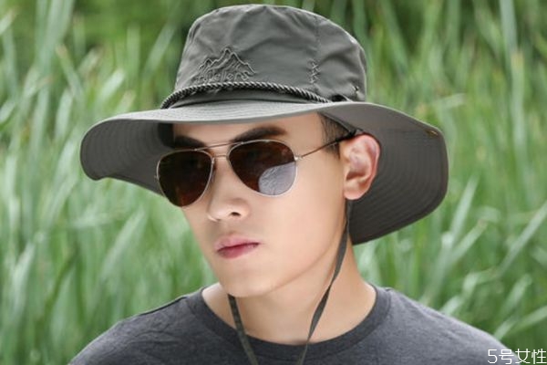 什么帽子防曬效果好 帽子怎么區(qū)分防不防曬 什么帽子防曬效果好 帽子怎么區(qū)分防不防曬