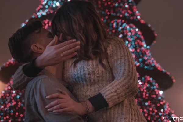 男生吃醋分手還能挽回嗎 男生吃醋要分手怎么辦 男生吃醋分手還能挽回嗎 男生吃醋要分手怎么辦