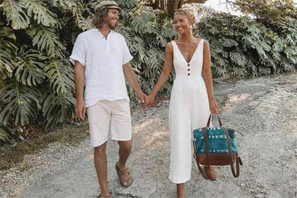 同學聚會碰到前男友怎么辦 有前任參加的聚會還去嗎 同學聚會碰到前男友怎么辦 有前任參加的聚會還去嗎